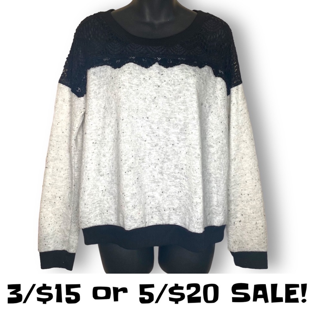 🌸 WISH & WHIM BLACK LACE SHOULDER SWEATER